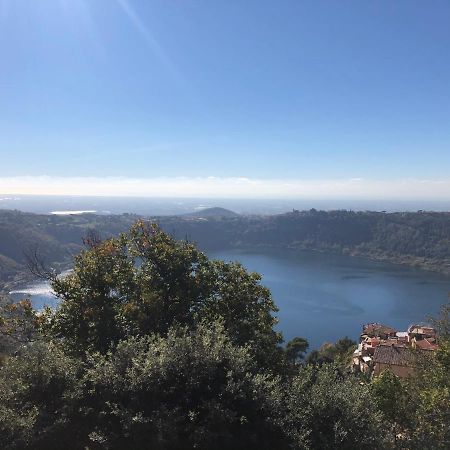 Isola Sul Lago Nemi Exterior foto